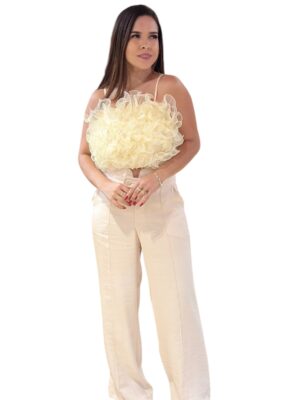 Cropped organza.